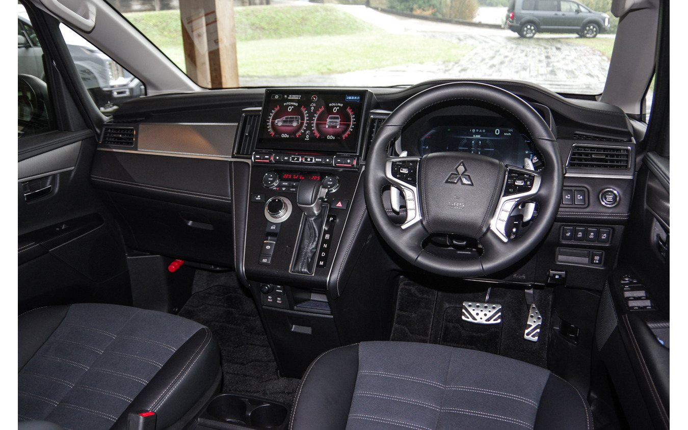 三菱 デリカD:5 新型