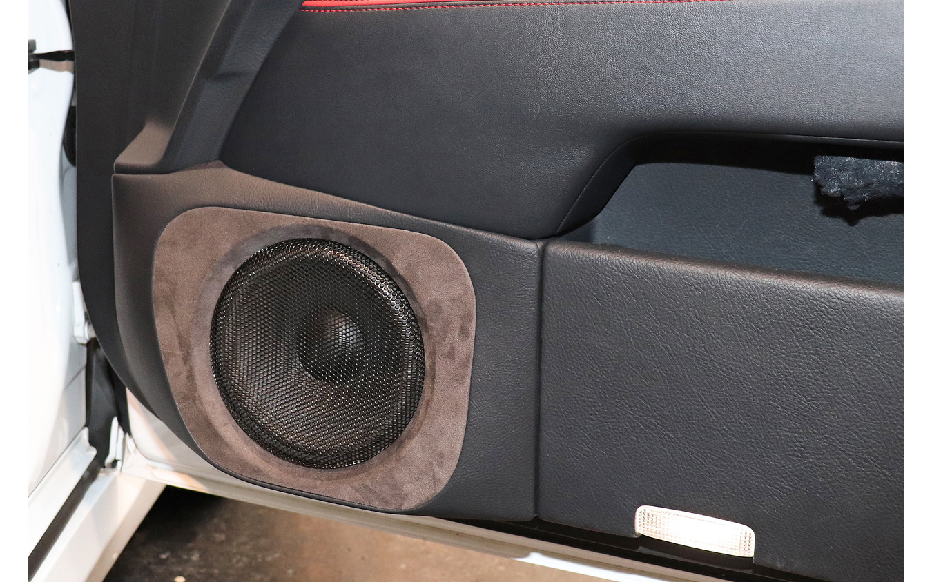 「DSP」が搭載されたオーディオカーの一例（製作ショップ：アミューズ＜広島県福山市＞）。