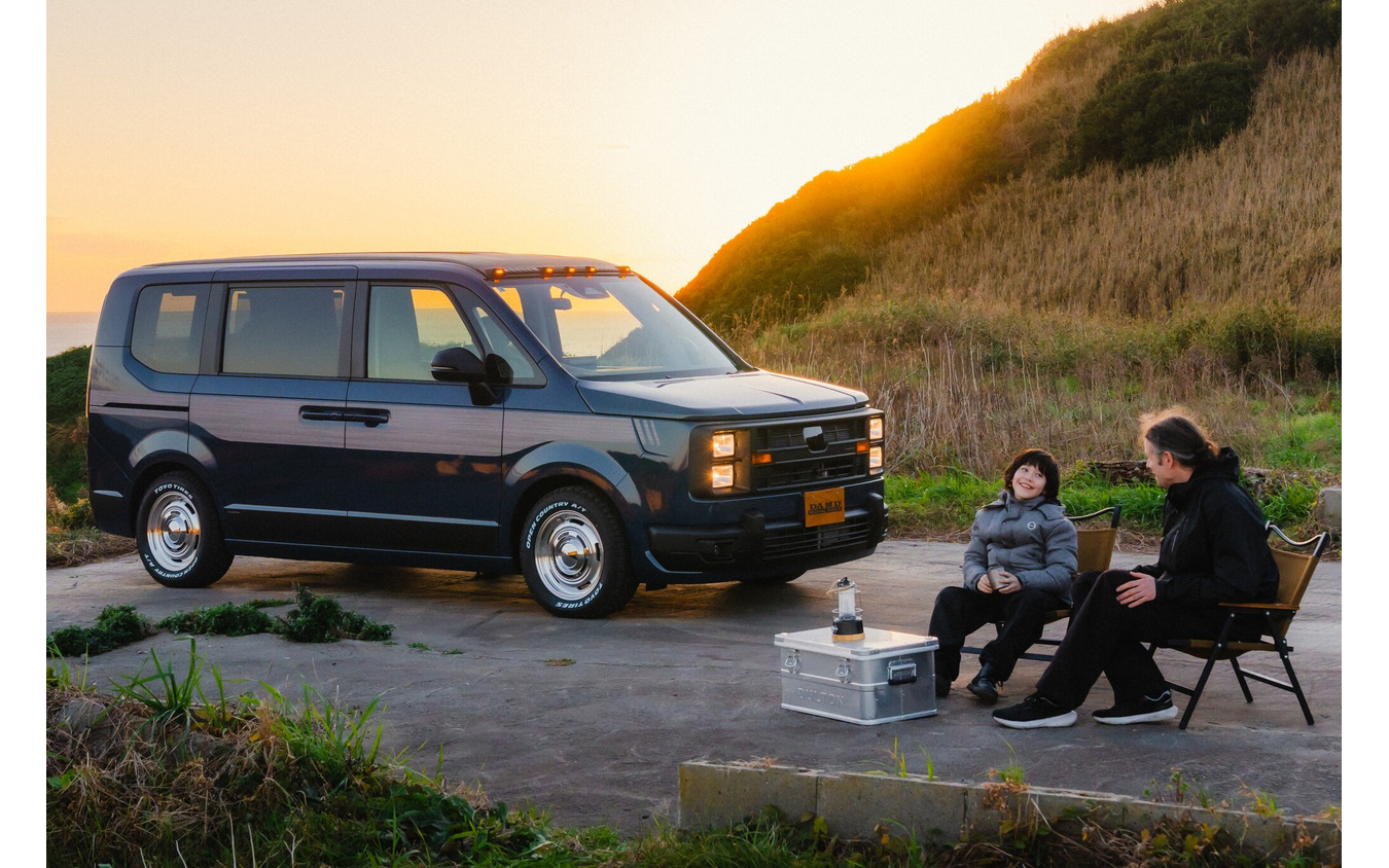 ダムド ステップワゴン「レゾネーター」