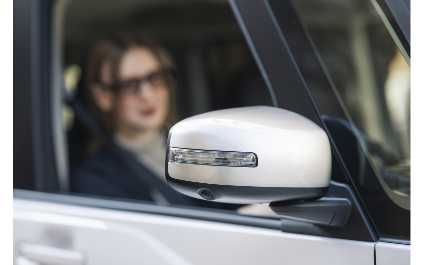 日産『ルークス AUTECH LINE』