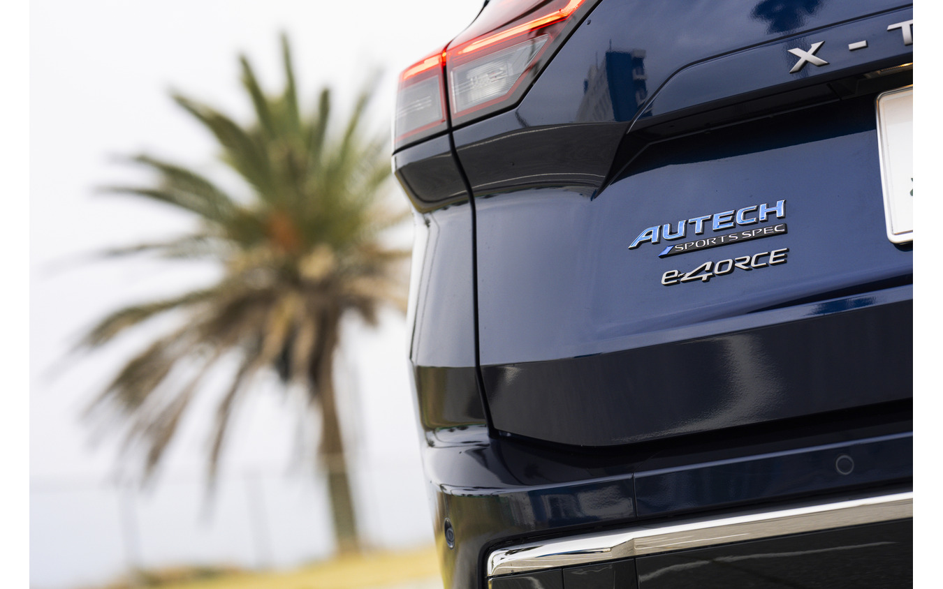 日産『エクストレイル AUTECH SPORTS SPEC』