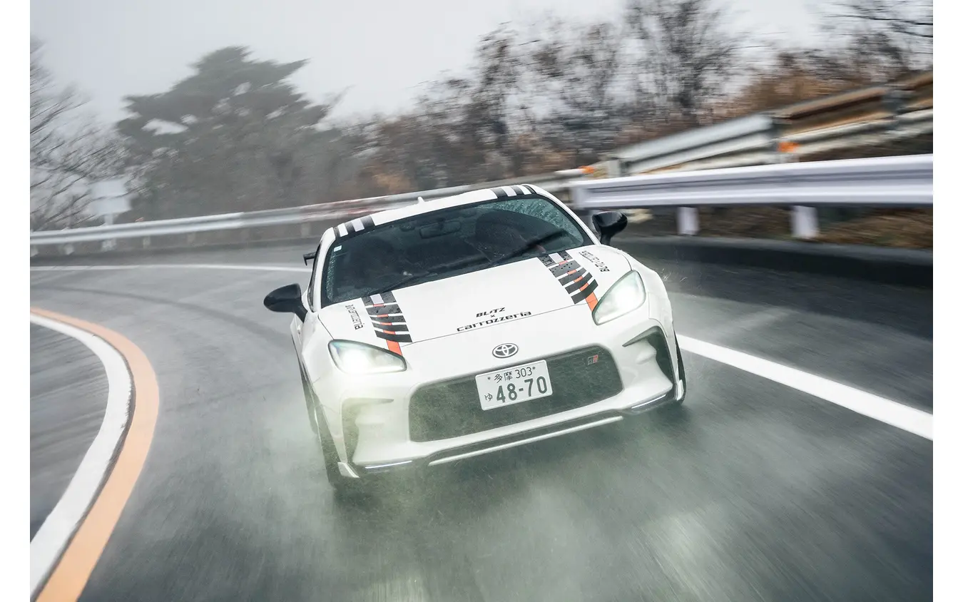 トヨタ GR86【BLITZ】