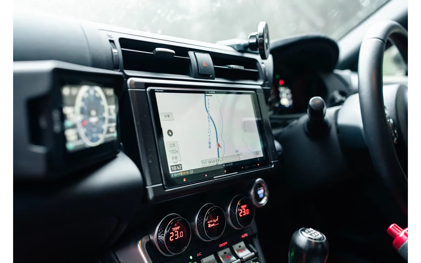 トヨタ GR86【Pioneer carrozzeria】