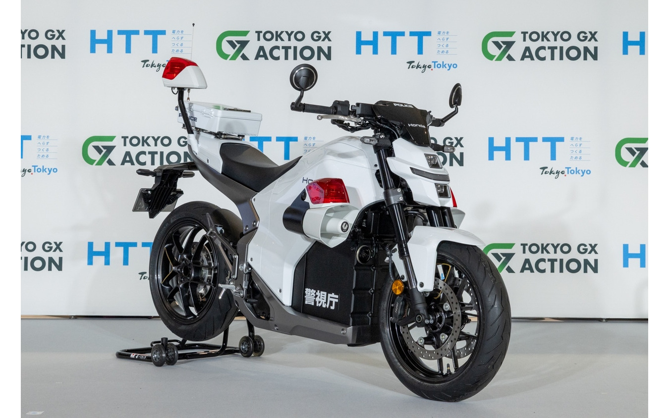 ホンダ WN7 警視庁白バイ仕様