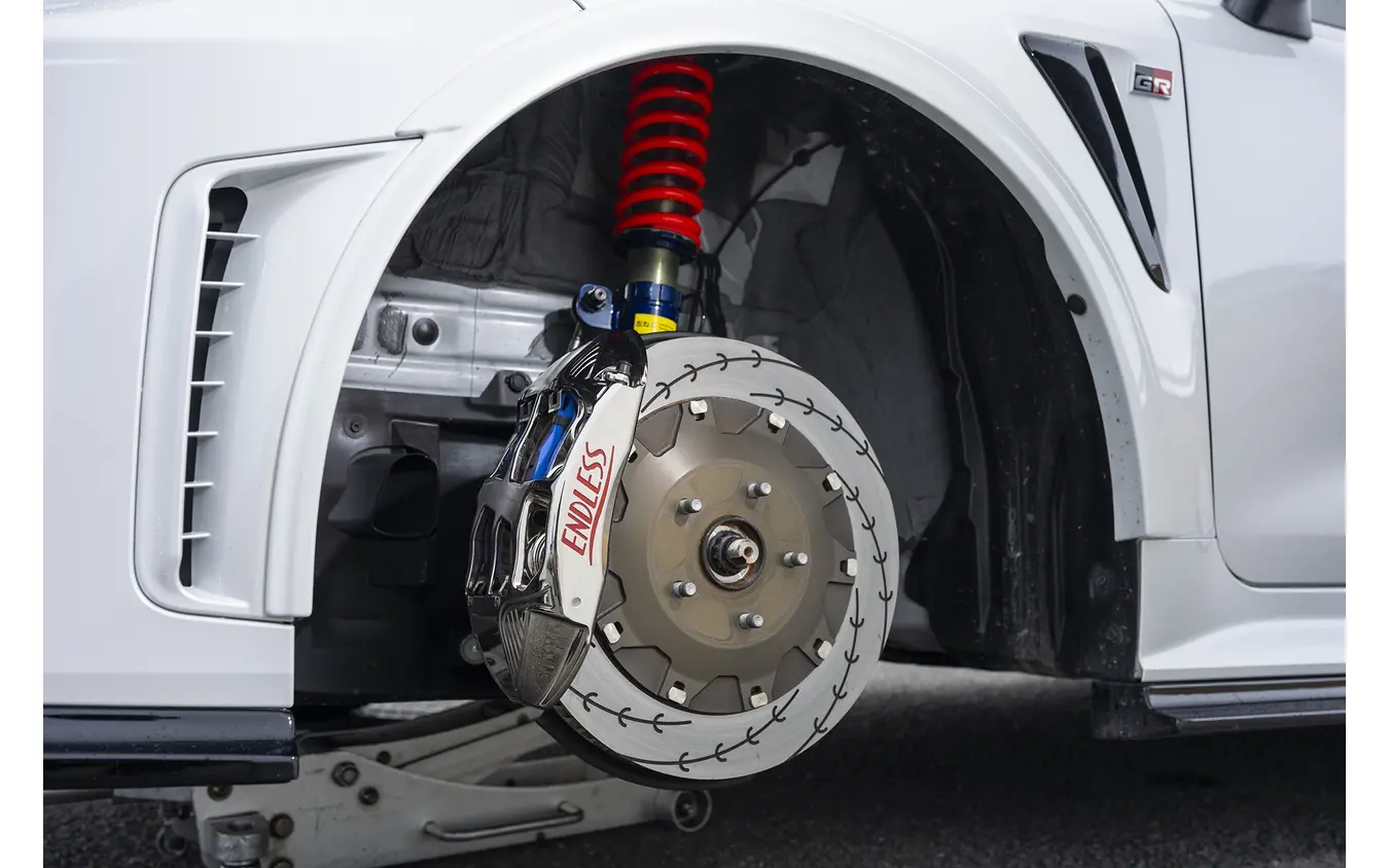 ENDLESS…GRカローラ