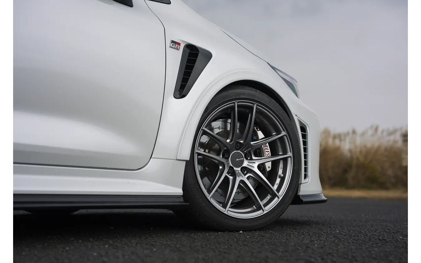 ENDLESS…GRカローラ