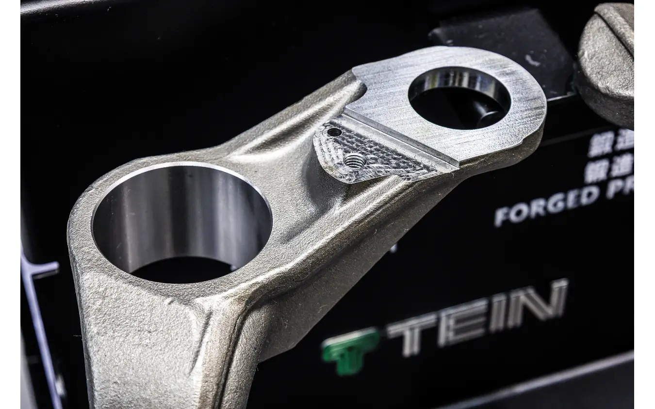 TEINブース…東京オートサロン2026