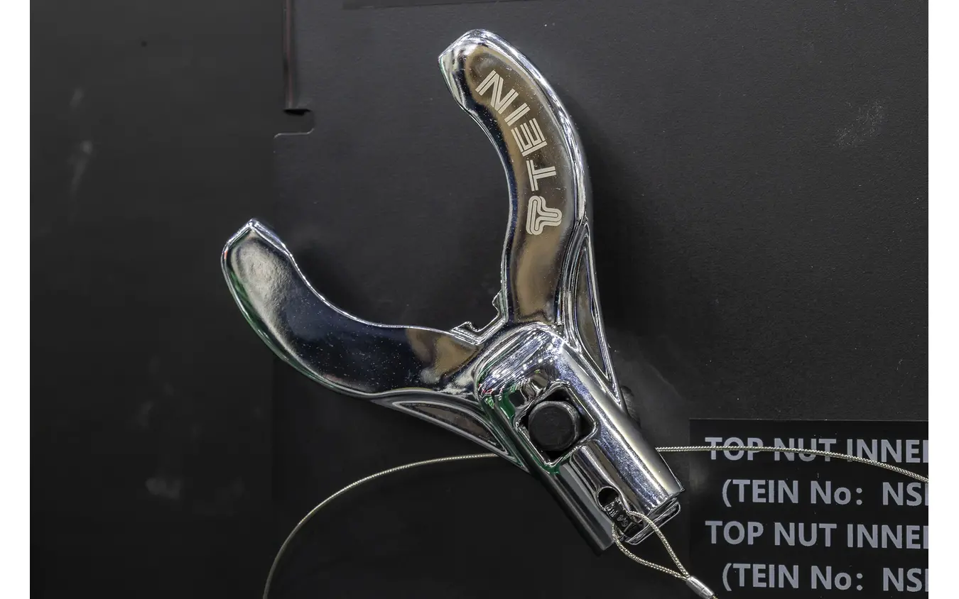 TEINブース…東京オートサロン2026