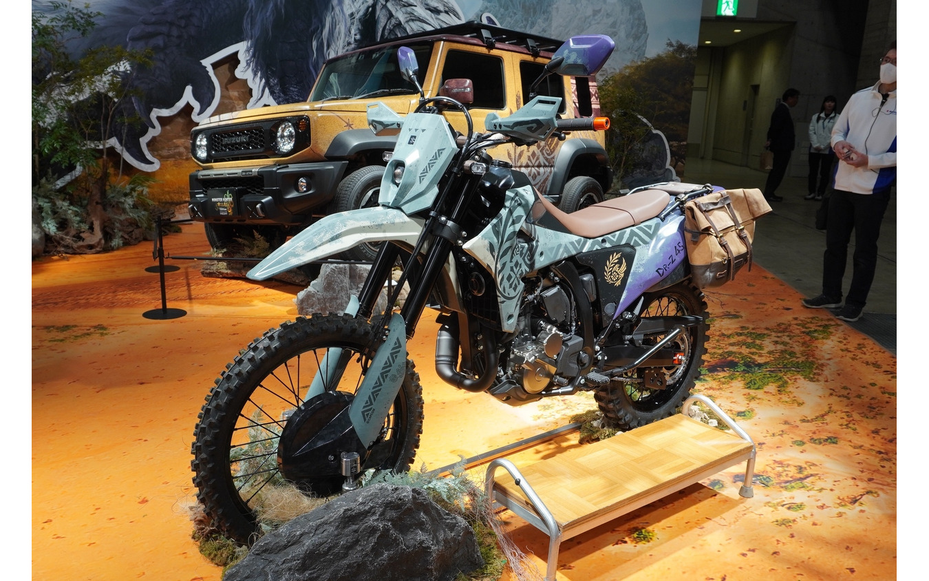 スズキ DR-Z4S MONSTER HUNTER WILDS Edition（東京オートサロン2026）