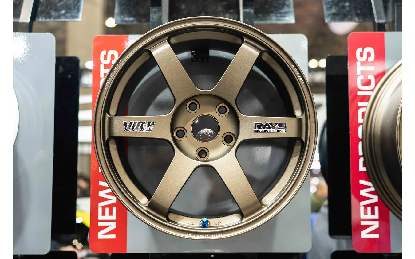 RAYSブース…東京オートサロン2026