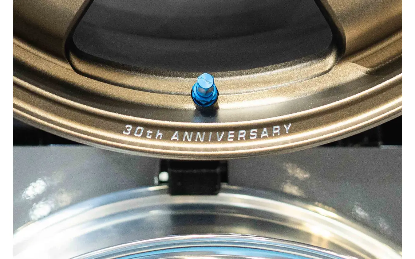 RAYSブース…東京オートサロン2026