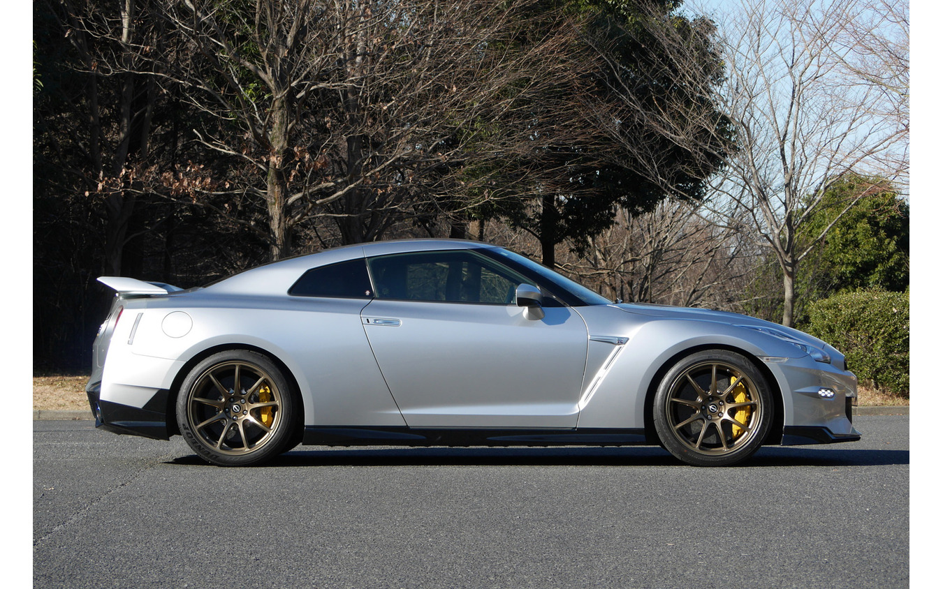 日産 GT-R T-spec