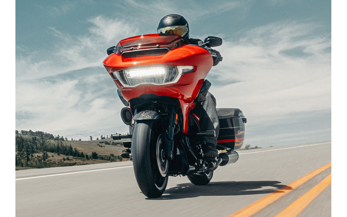 ハーレーダビッドソン CVO ロードグライド ST