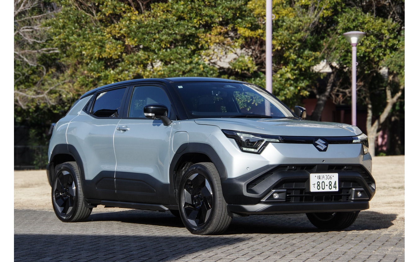 
            スズキ eビターラ（Z 4WD）          