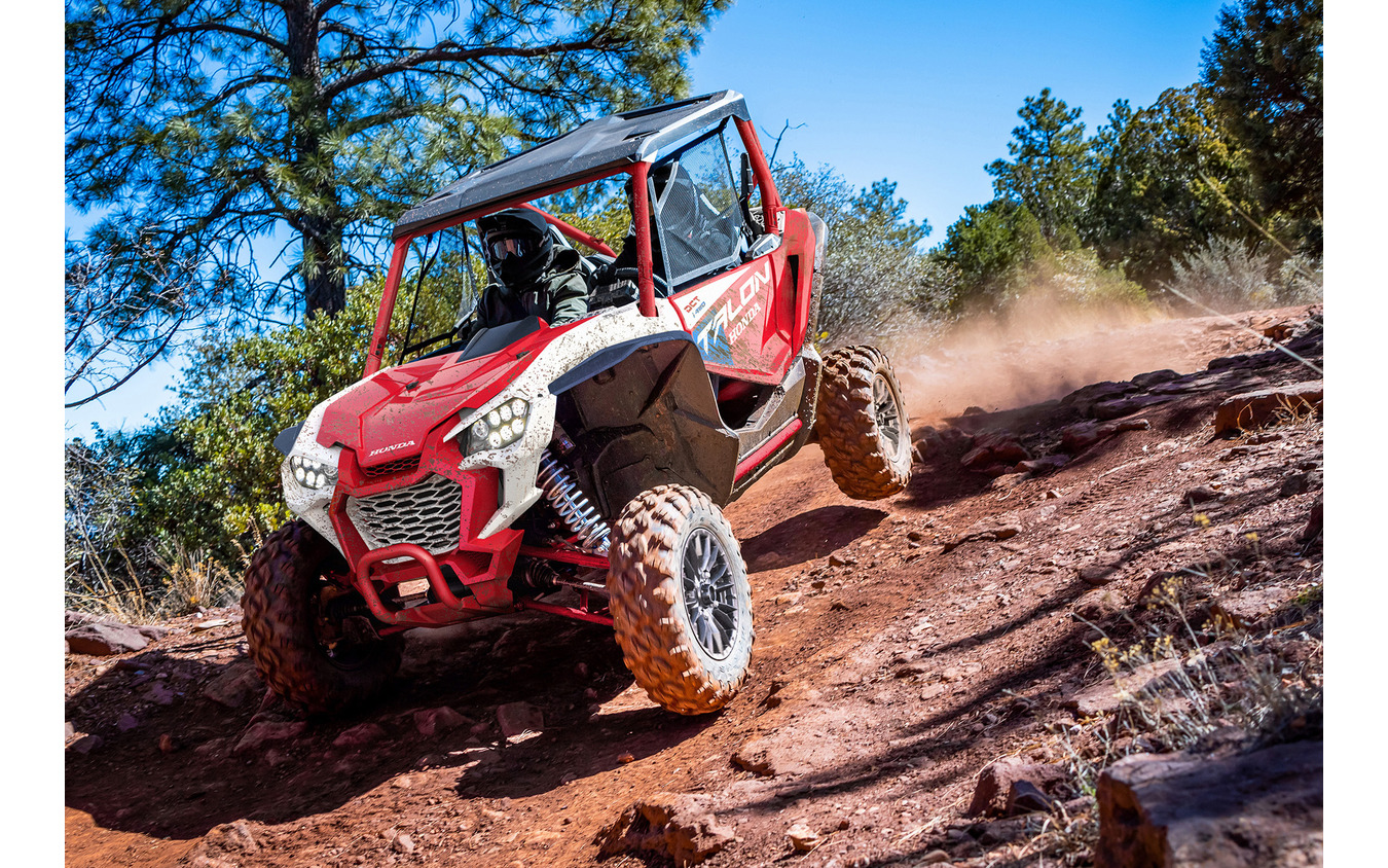 ホンダ・タロン 1000 2シート