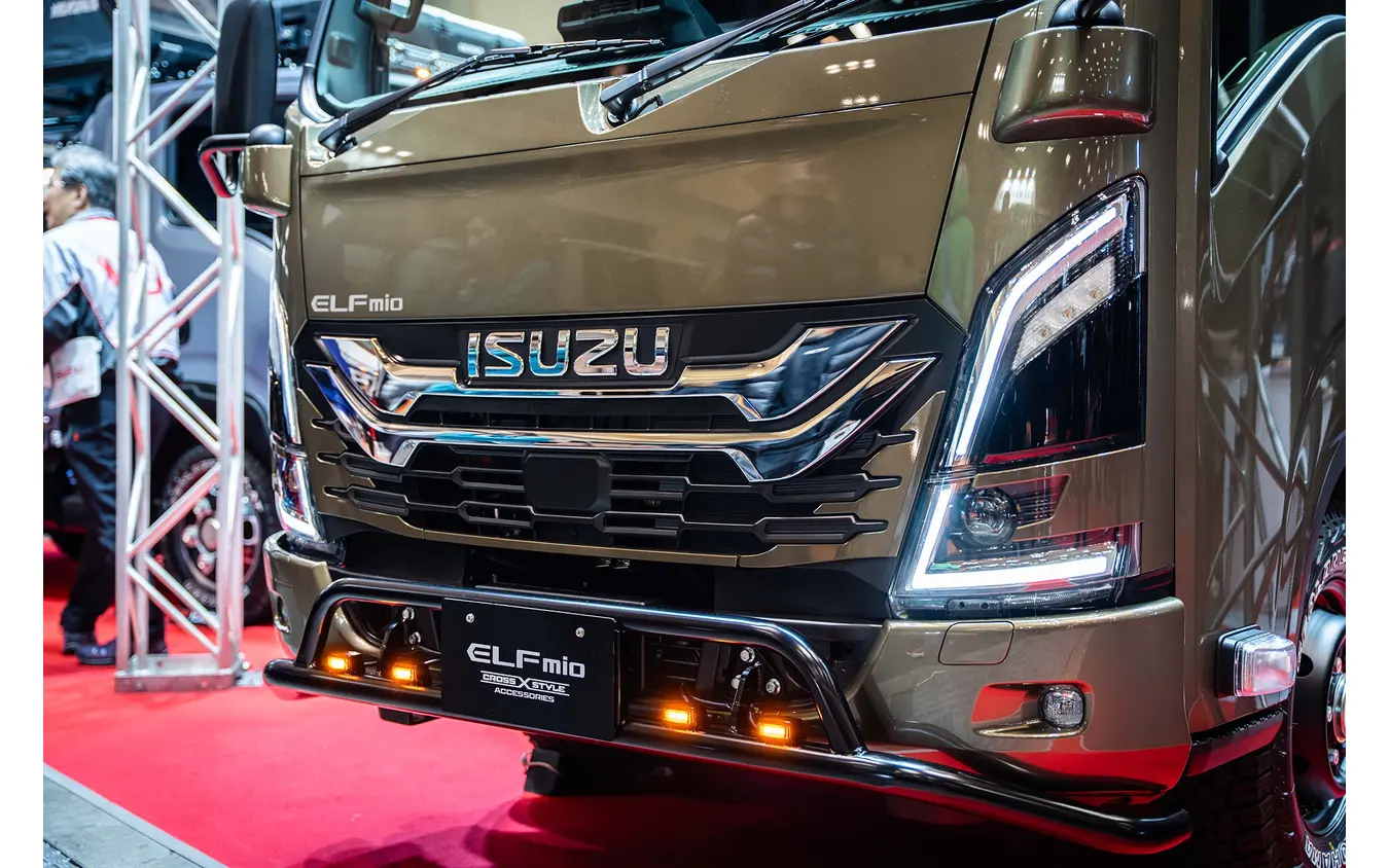 いすゞブース…大阪オートメッセ2026