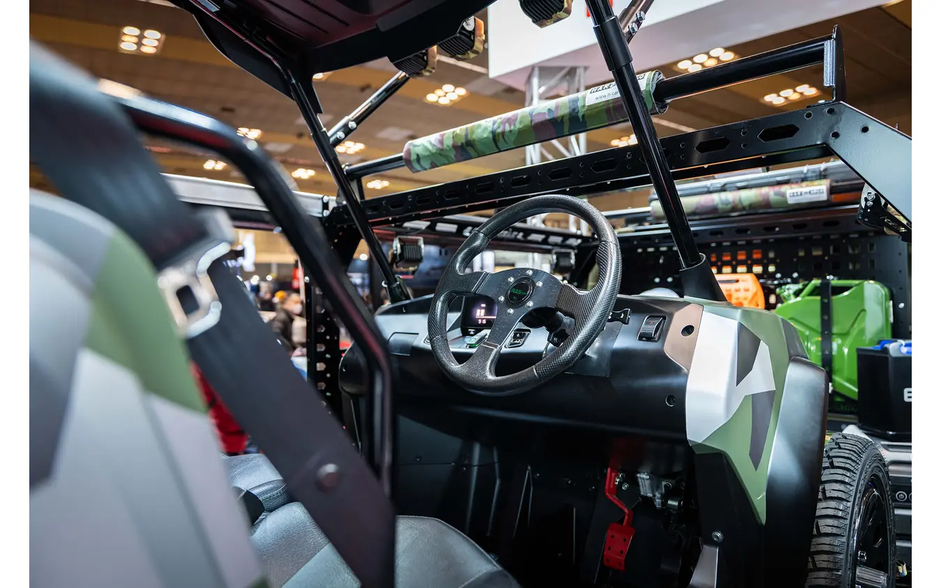 いすゞブース…大阪オートメッセ2026