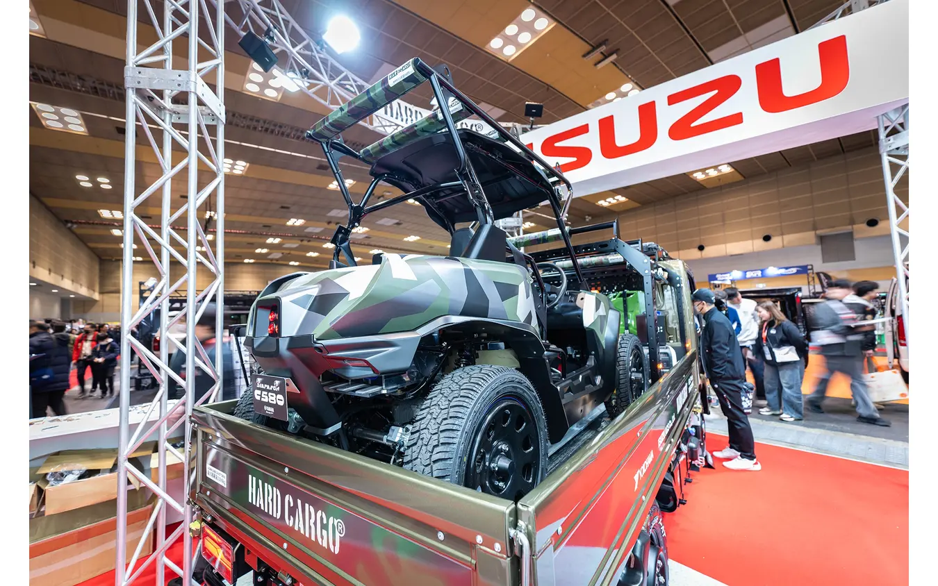 いすゞブース…大阪オートメッセ2026