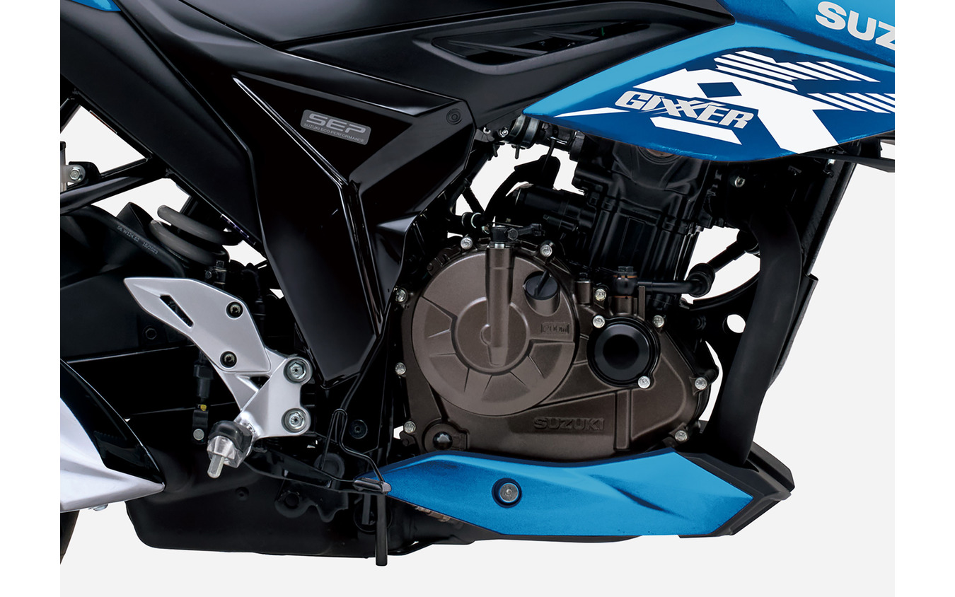 スズキ ジクサー250/SF250の油冷エンジン