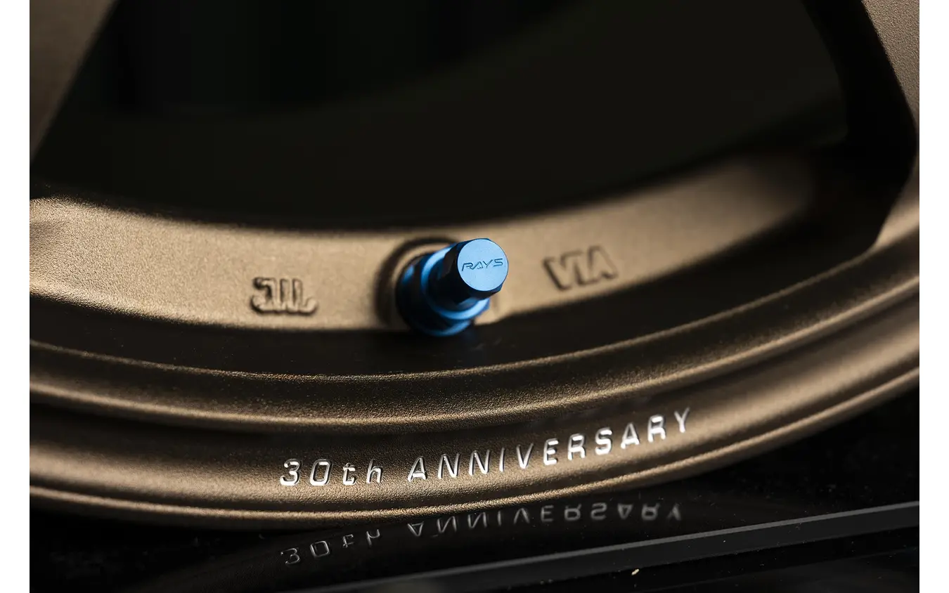 RAYS VOLK RACING TE37 30th ANNIVERSARY