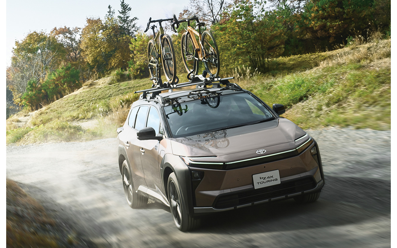 トヨタ bZ4Xツーリング