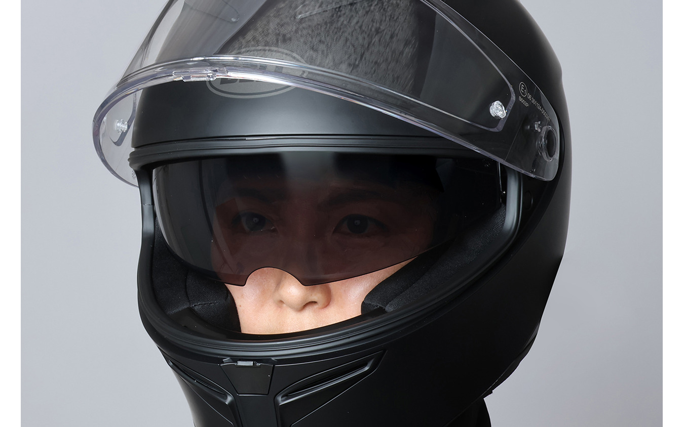 BELLの日本人向けバイク用フルフェイスヘルメット「リチウムCRF」