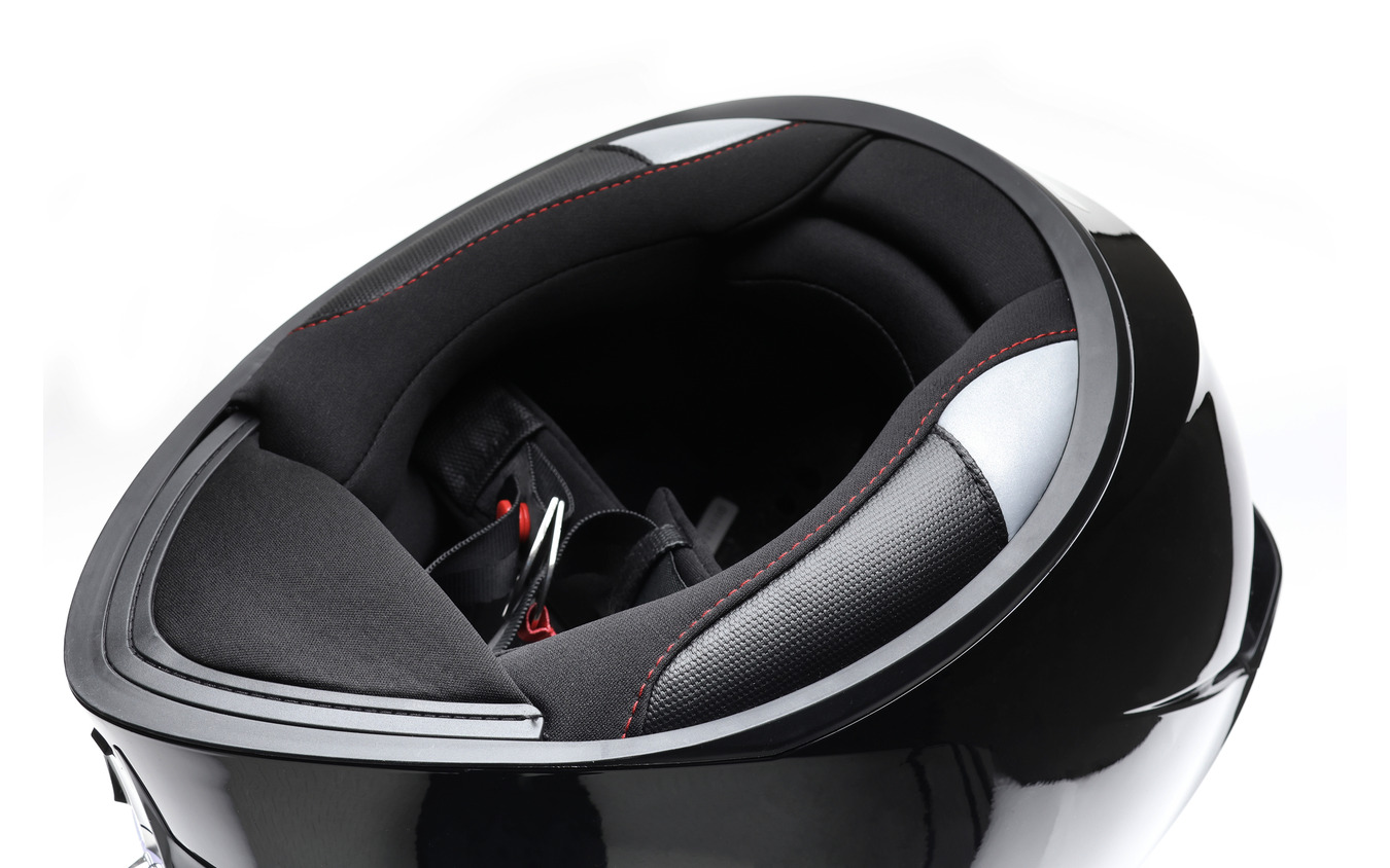 BELLの日本人向けバイク用フルフェイスヘルメット「リチウムCRF」