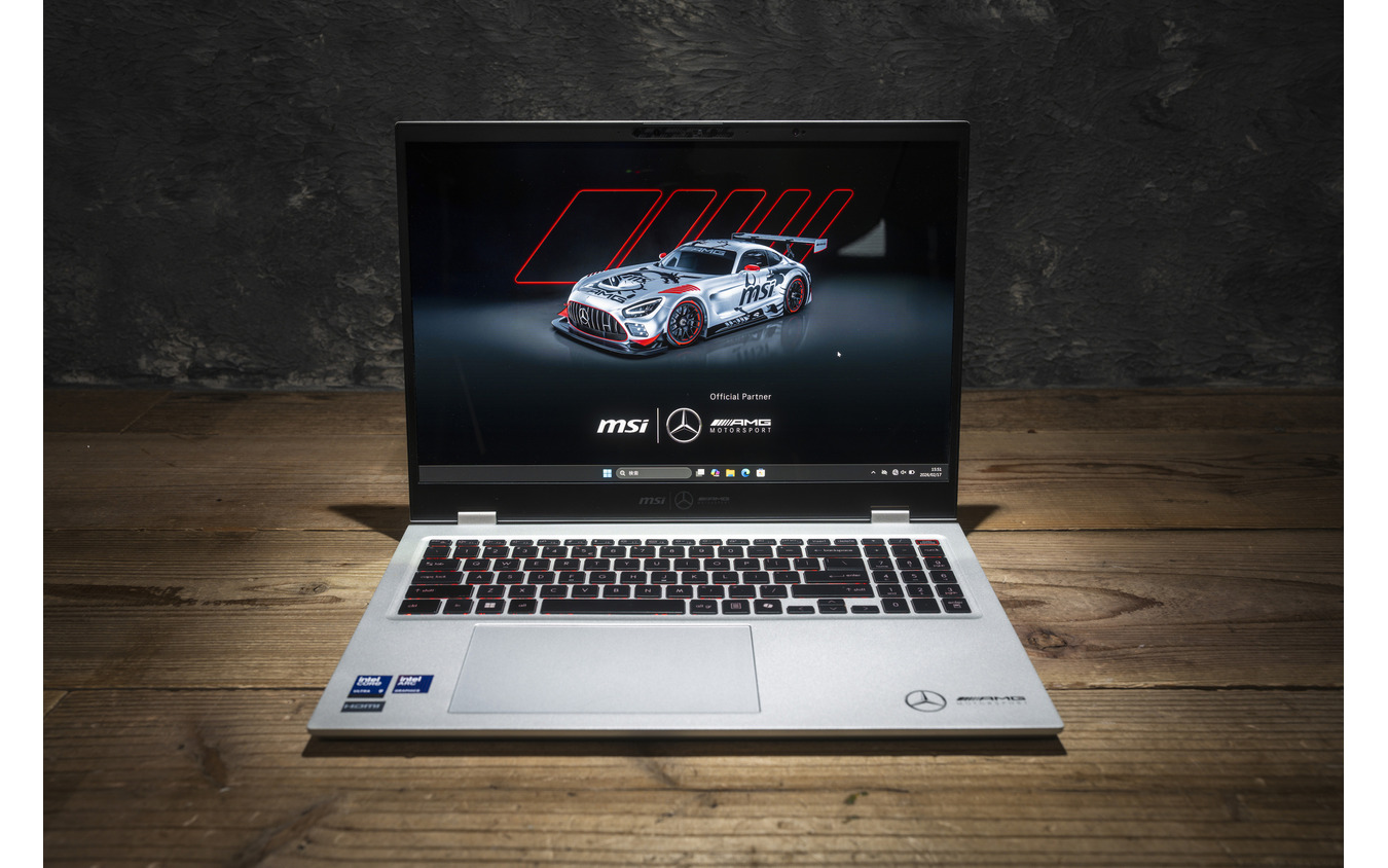 MSI『Prestige 16 AI+ Mercedes-AMG Motorsport』