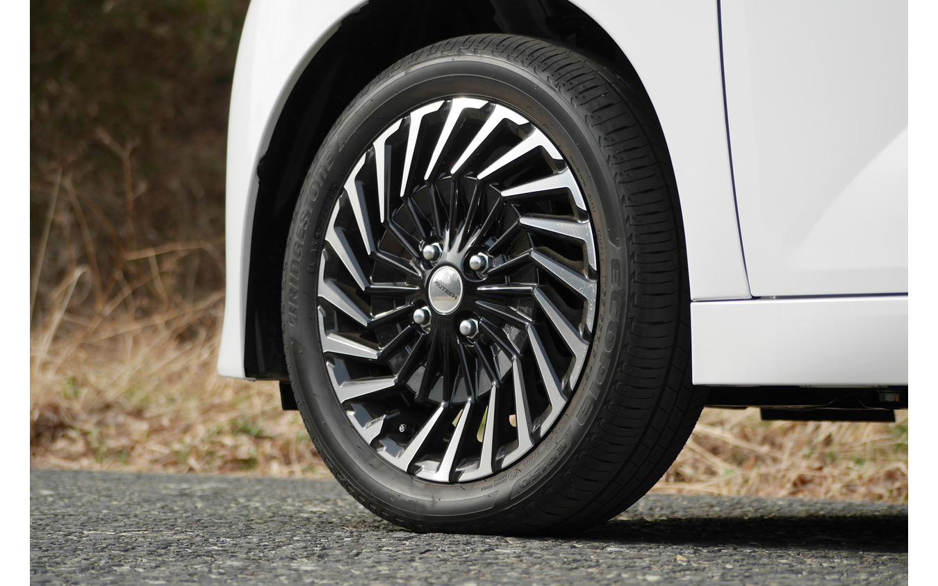 日産 ルークス AUTECH LINE