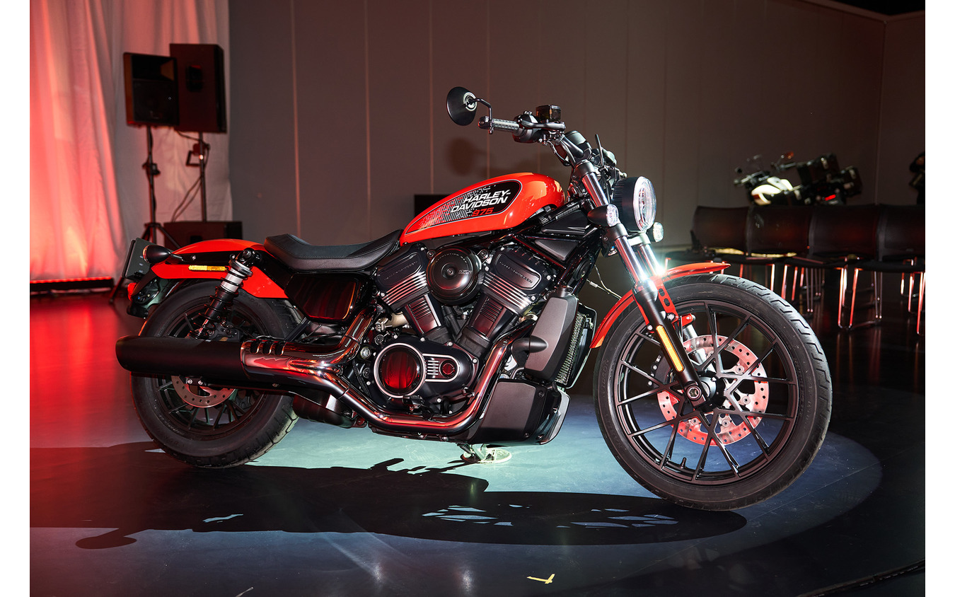 ハーレーダビッドソン ナイトスター