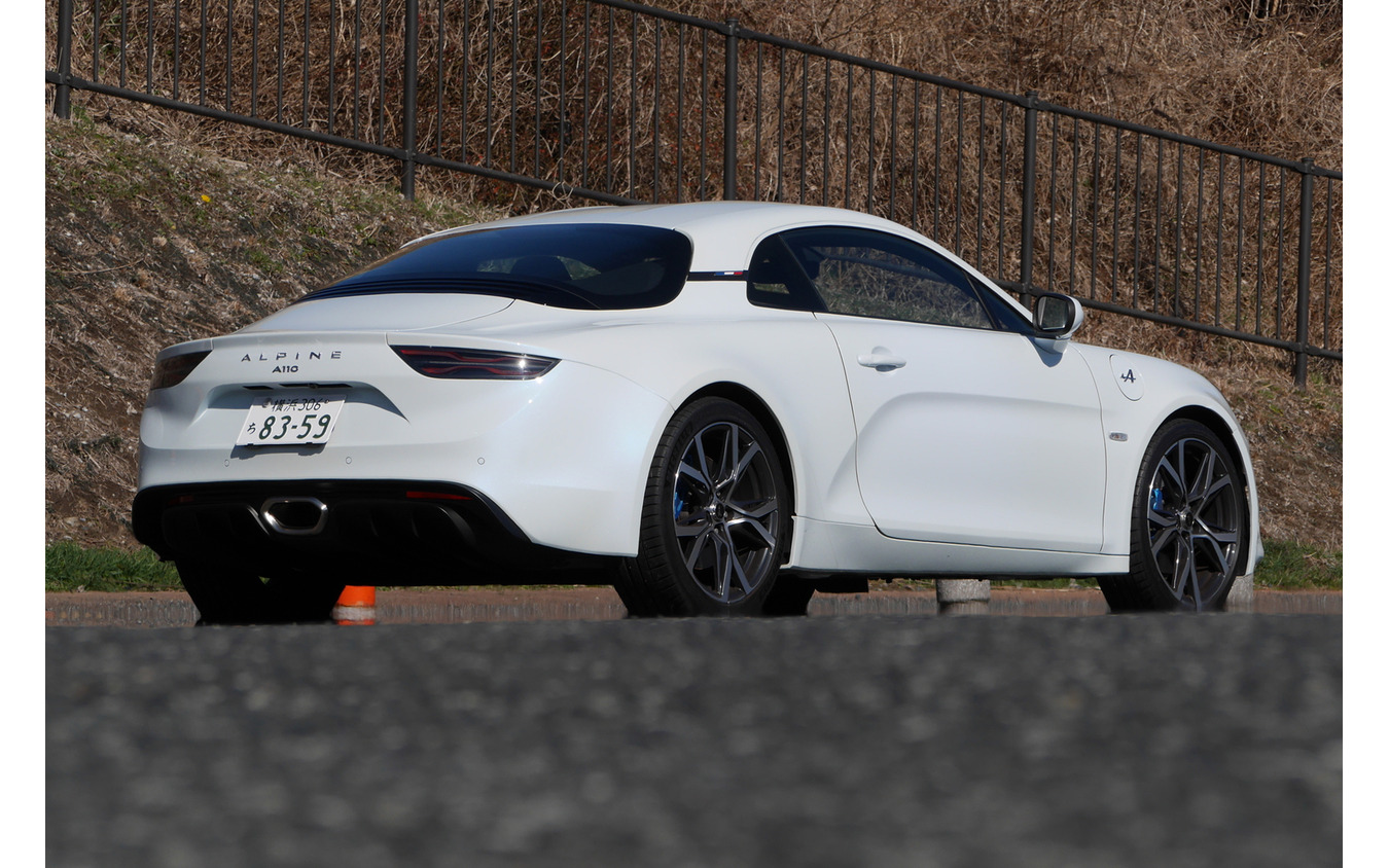 アルピーヌ A110