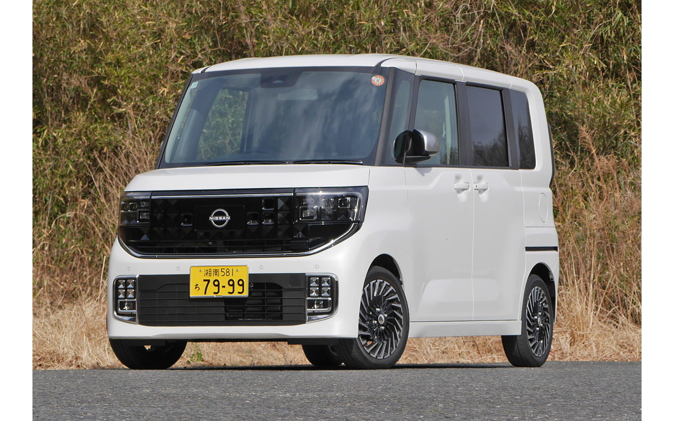 日産 ルークス AUTECH LINE