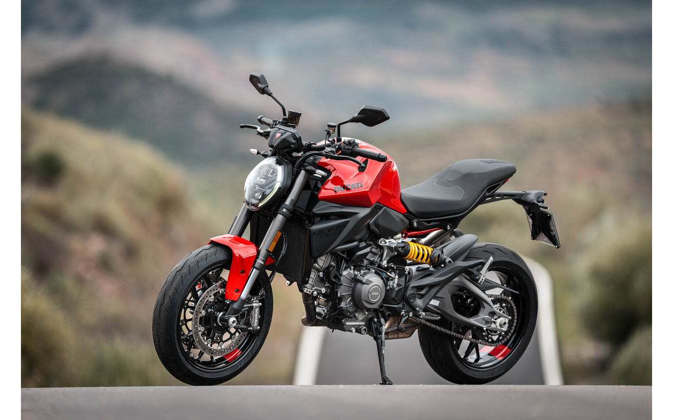 ドゥカティ モンスター 新型