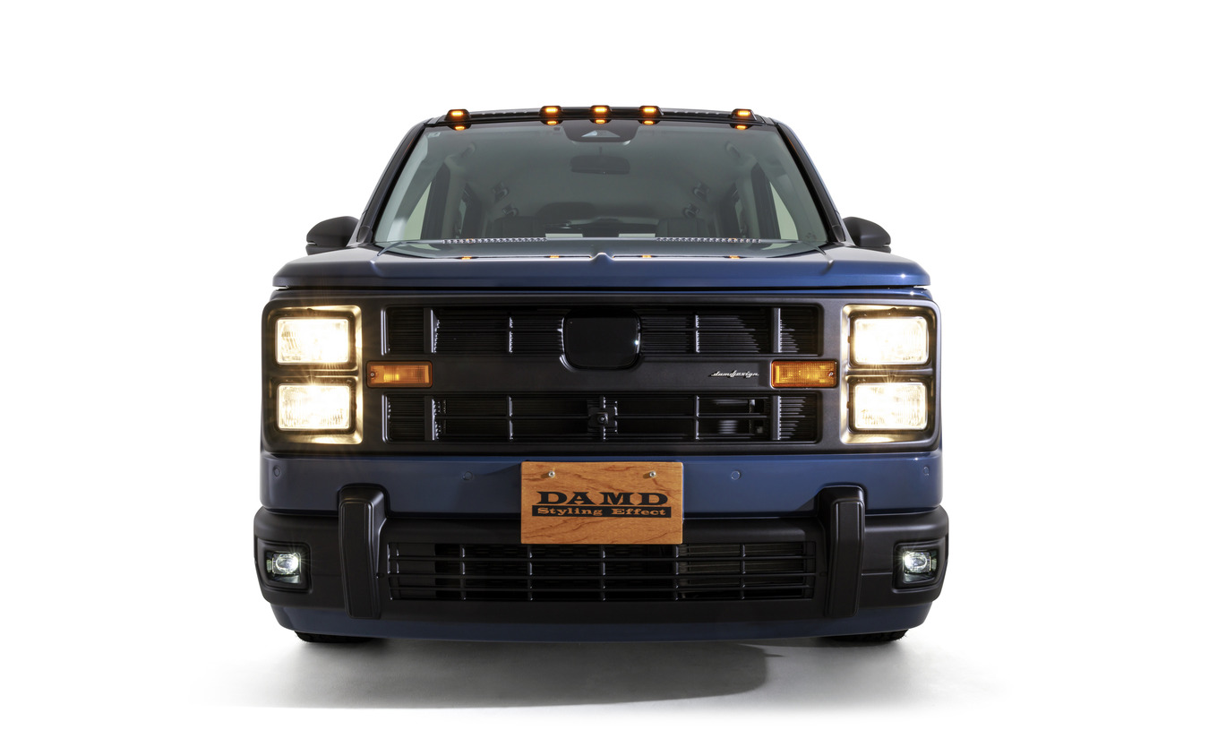 ダムドのホンダ『ステップワゴン』専用ボディキット「DAMDステップワゴン・レゾネーター」