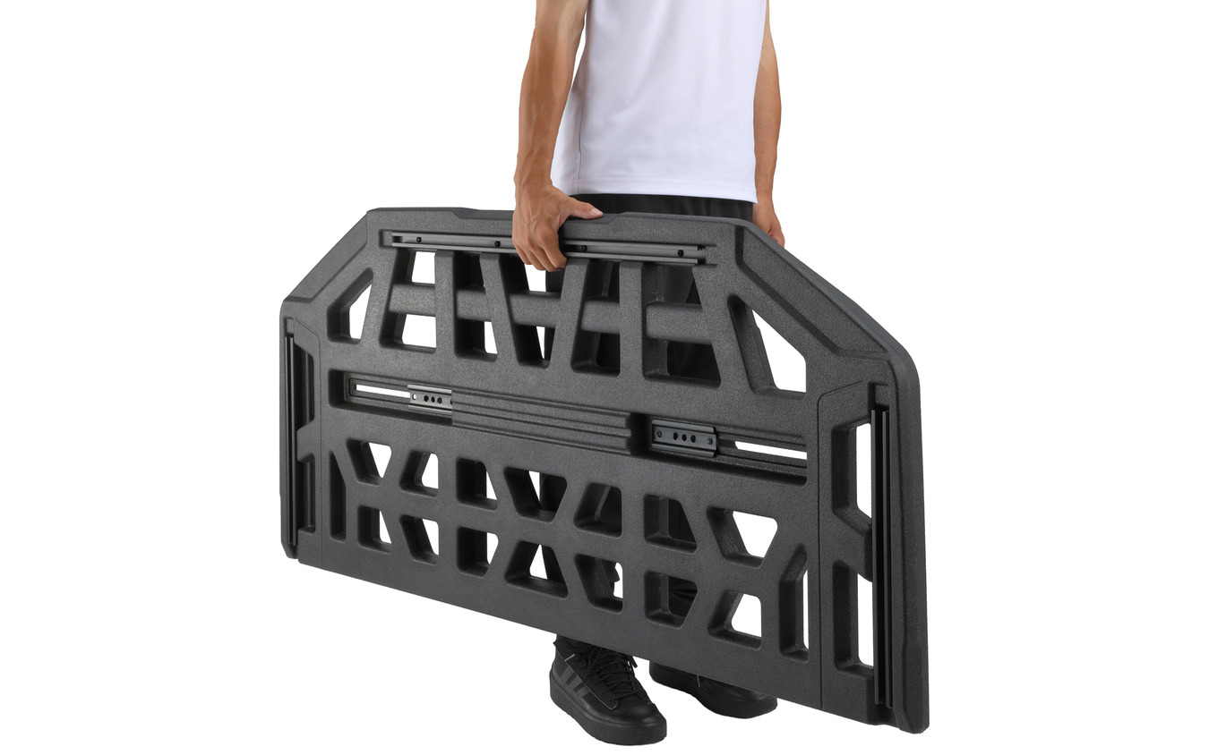 樹脂ブロー成形のルーフラック「INNOルーフボード」