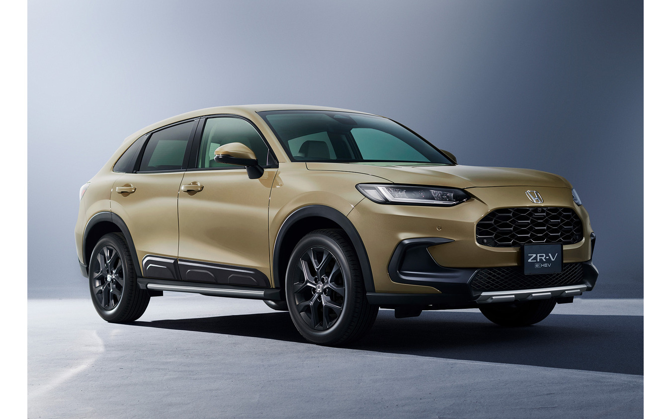 ホンダ ZR-V 改良新型（e:HEV Z 特別仕様車 CROSS TOURING）オプション装着車