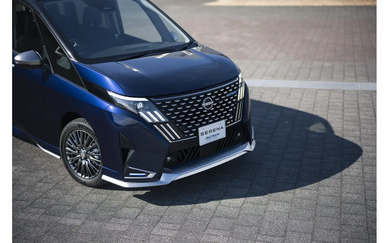 日産『セレナ AUTECH SPORTS SPEC』