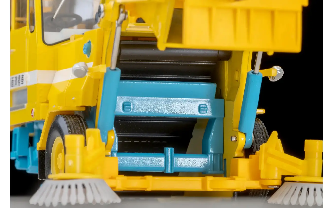 「トミカリミテッド ヴィンテージ」の「東急 SW2Z2 道路清掃車」