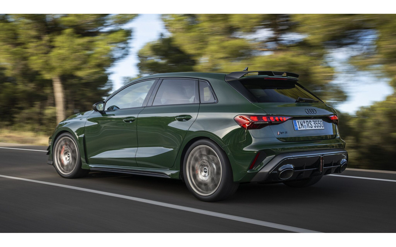 アウディRS 3 competition limited