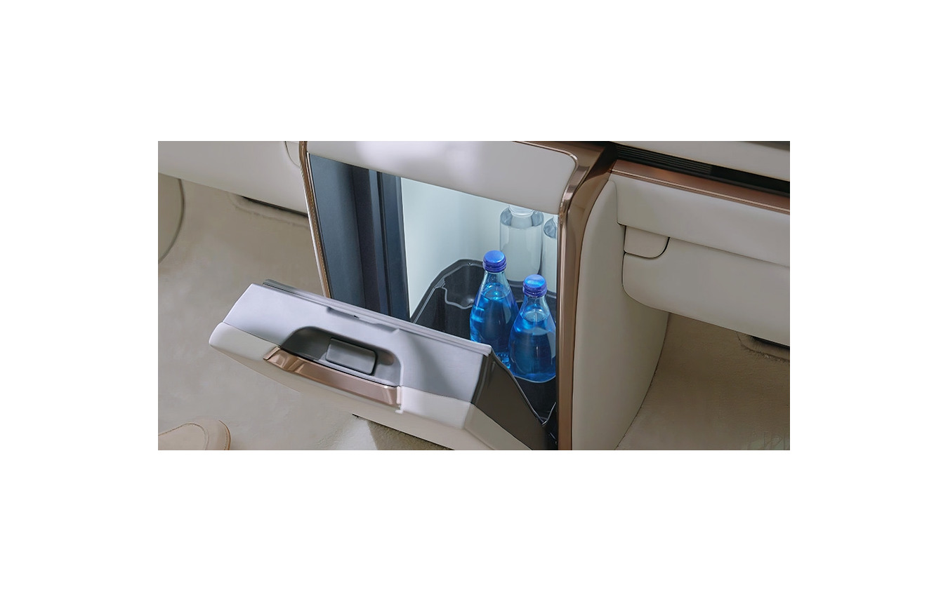 レクサス LMの一部改良モデル