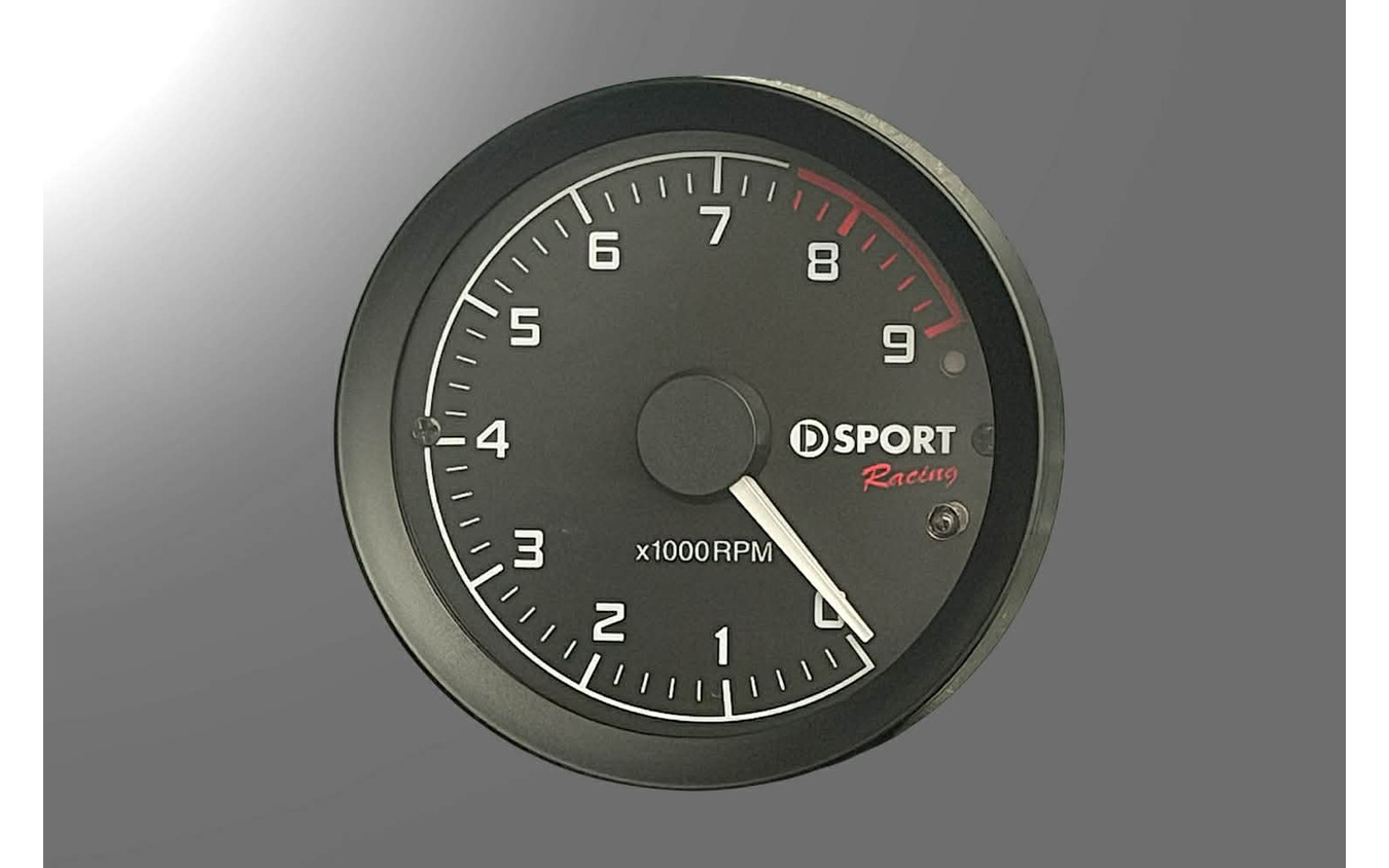 オプション発売予定のD-SPORT Racingパーツ：タコメーター