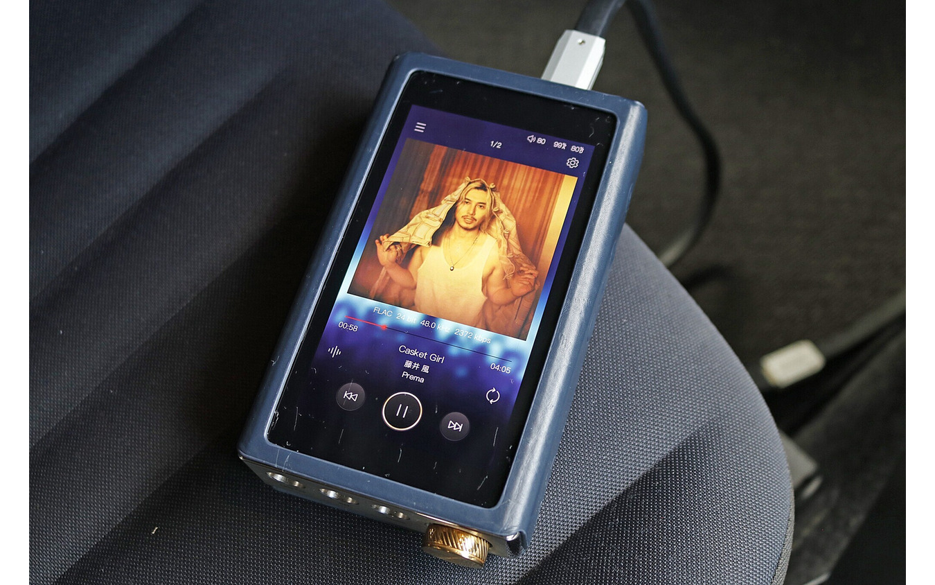 音源のクオリティにはこだわってDAPはiBassのDX300MAXを導入。システムのパフォーマンスをフルに発揮する。