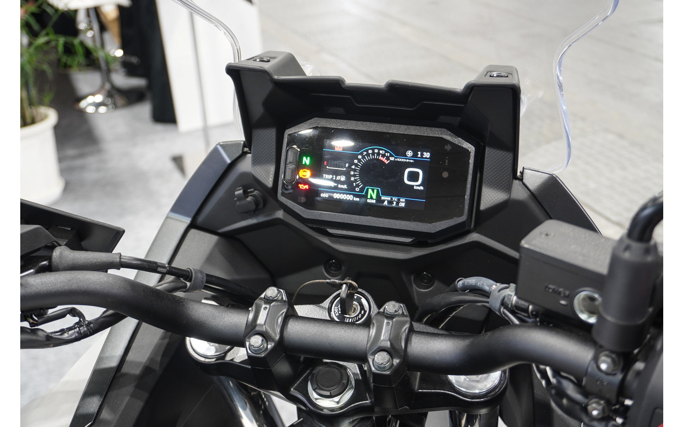 スズキ SV-7GX（大阪モーターサイクルショー2026）