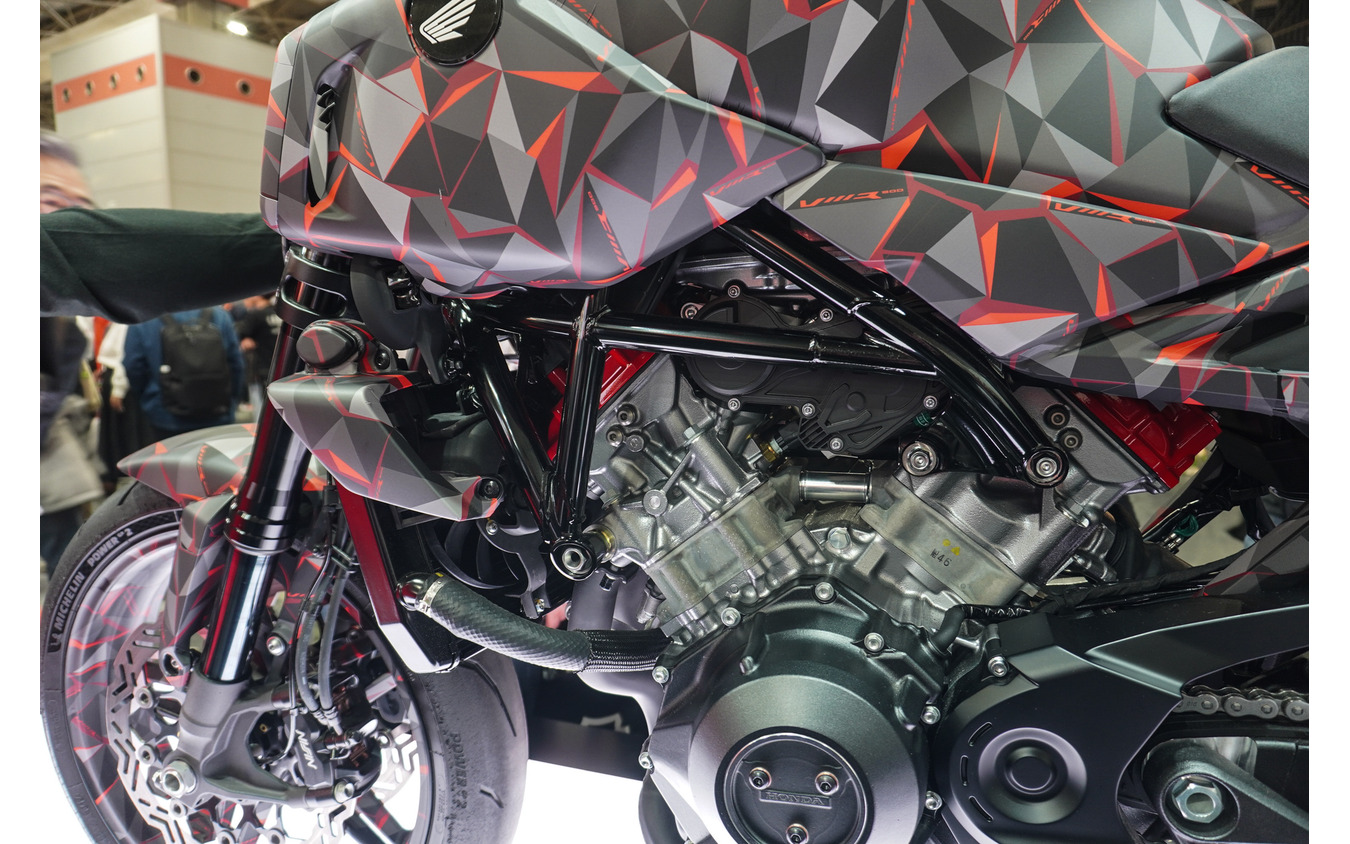 ホンダ V3R 900 E-コンプレッサー プロトタイプ（大阪モーターサイクルショー2026）