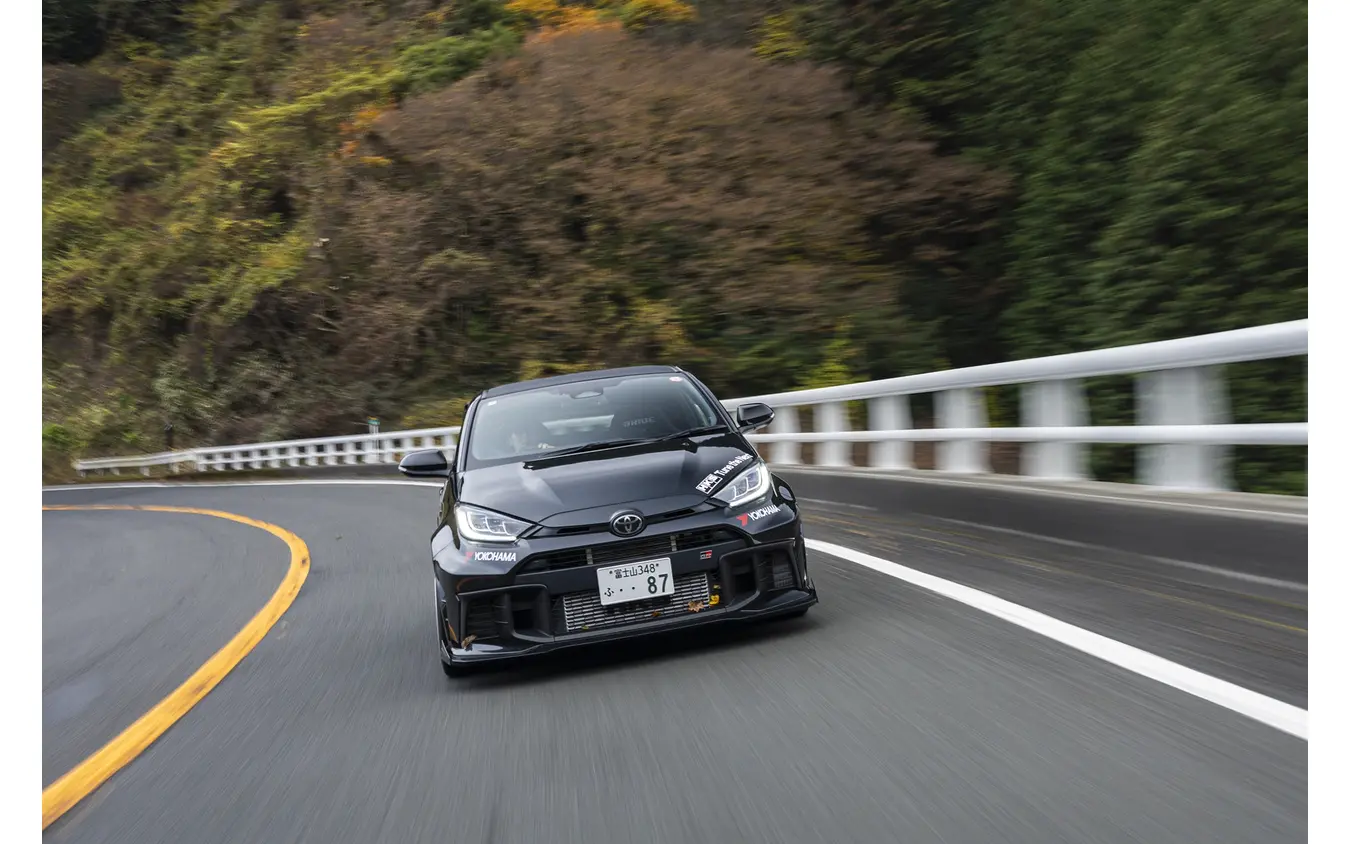 トヨタ GRヤリス　HKS「ハイパーマックスS」装着