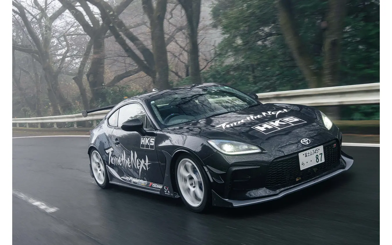 トヨタ GR86　HKS「ハイパーマックスS」装着