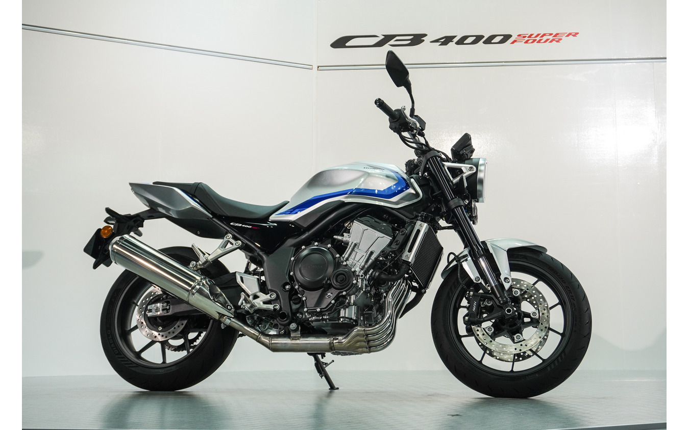 ホンダ CB400 SUPER FOUR E-Clutch Concept（大阪モーターサイクルショー2026）