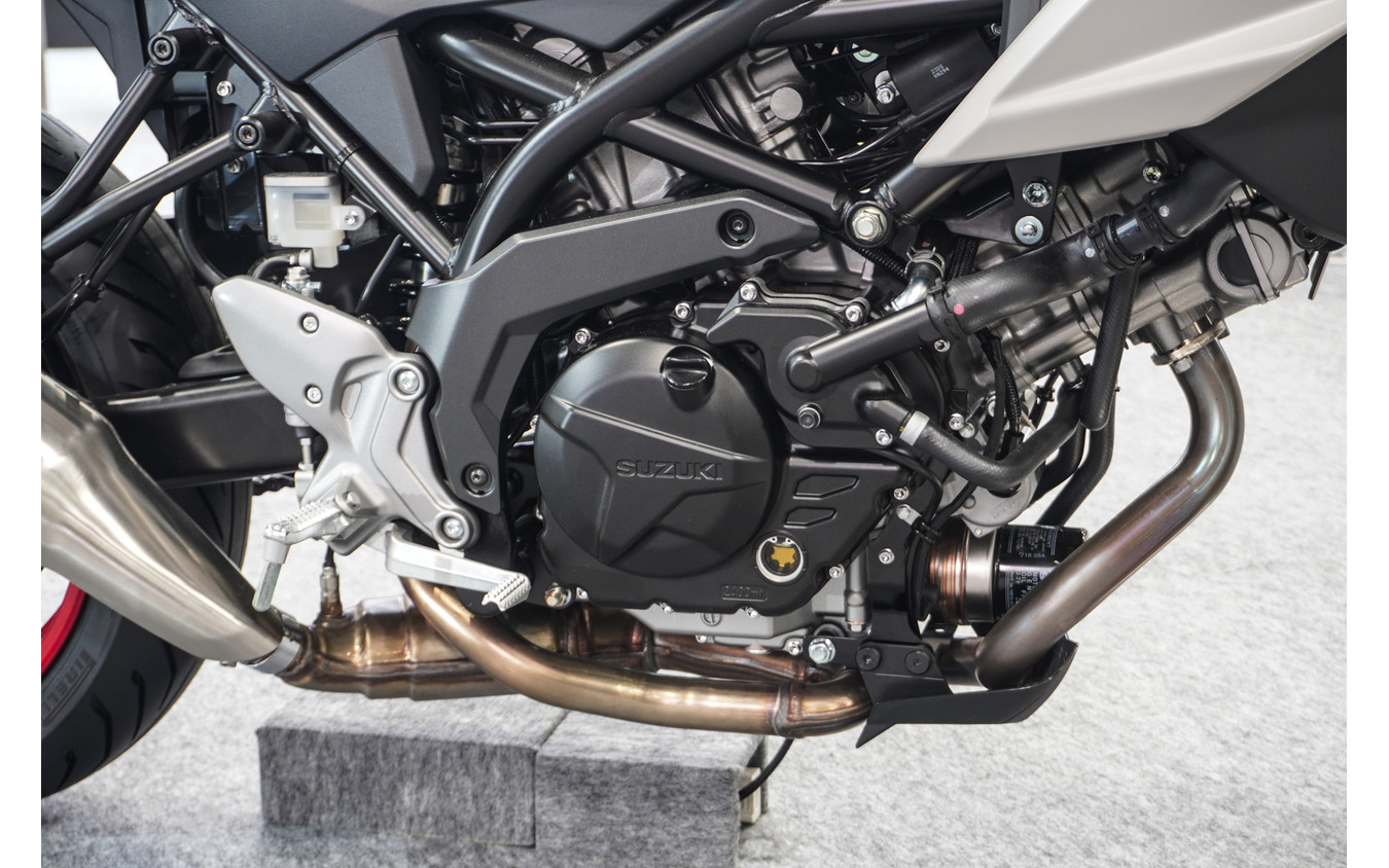 スズキ SV-7GX（大阪モーターサイクルショー2026）