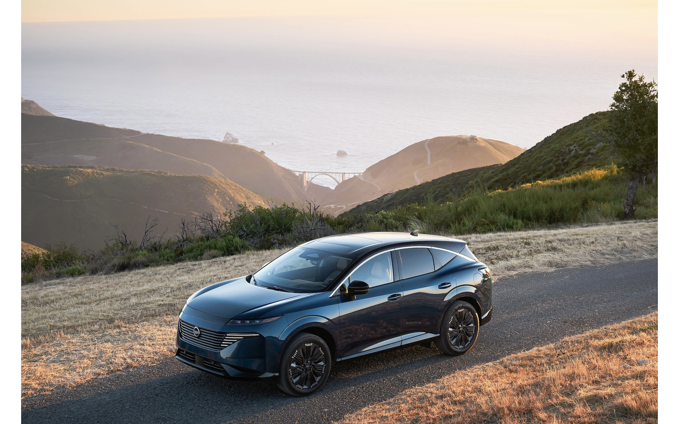 米国産：日産ムラーノ