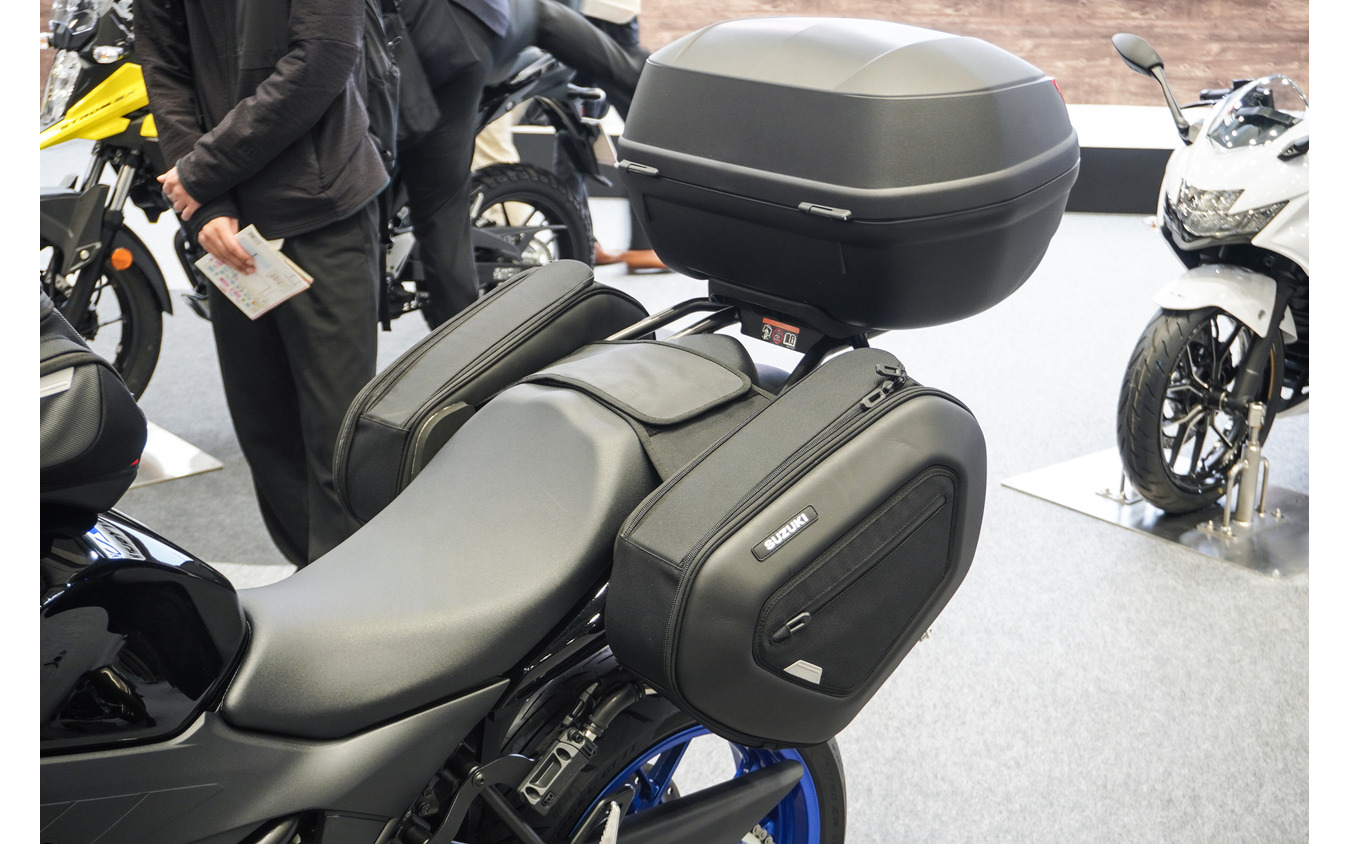 ソフトサイドケースと45Lトップケース